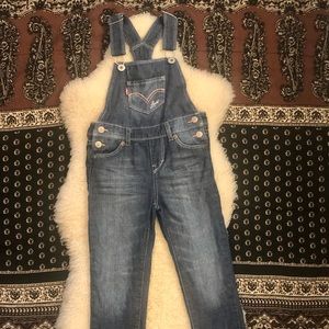 Girls Levi’s Overalls; Size 3-4